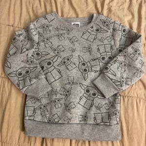 Star Wars baby yoda sweatshirt boys size 4